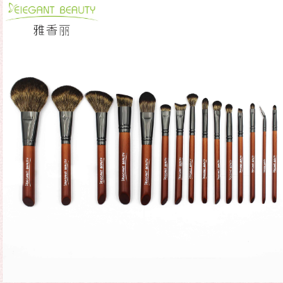 化妝刷套裝哪個(gè)好？挑選化妝刷都有哪些小技巧？