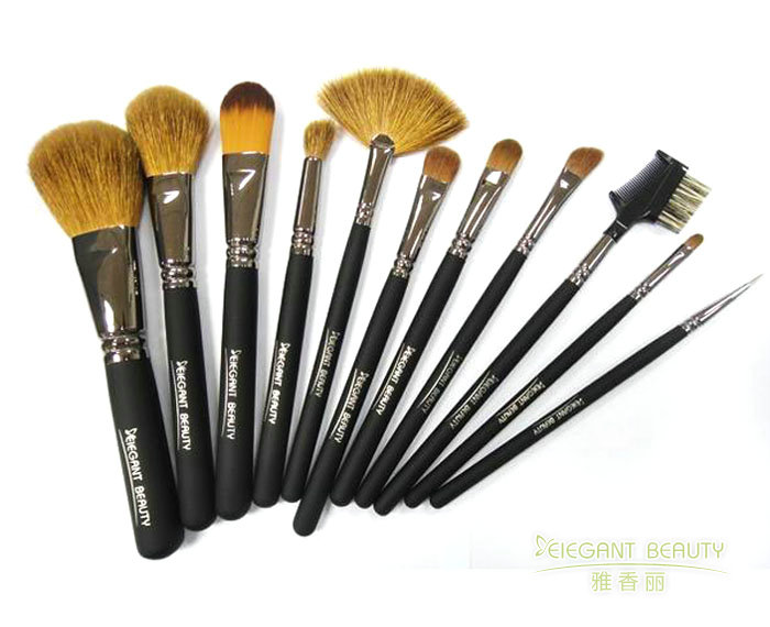 化妝刷定制的刷柄材質(zhì)如何適配高端品牌定位？