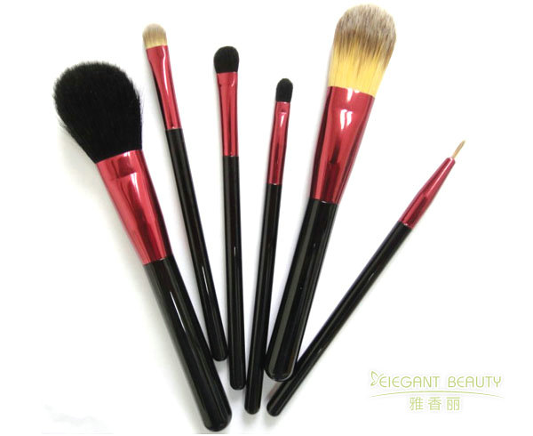 化妝刷定制的小批量生產(chǎn)的定制方案