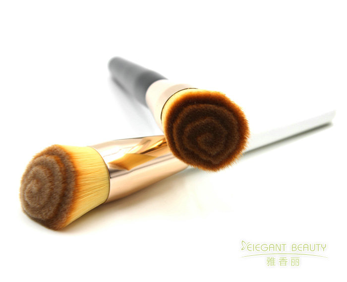 化妝刷廠家的產(chǎn)能規(guī)模與柔性制造能力